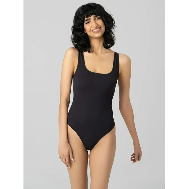 No Boundaries Women's Seamless Smoothing Rib Square Neck Bodysuit